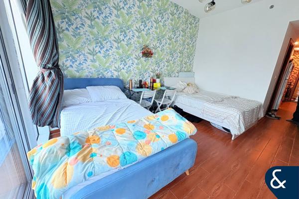 Vacant | Furnished | Call now to view |